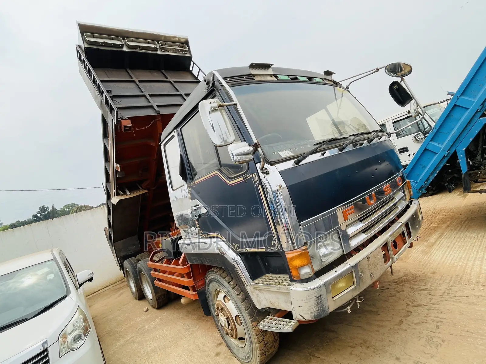 Fuso Tipper 8dc11 Engine