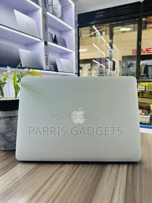Laptop Apple MacBook Air 2015 8GB Intel Core I5 SSD 256GB