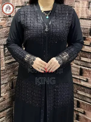 Fashionable Black Abaya Sharia