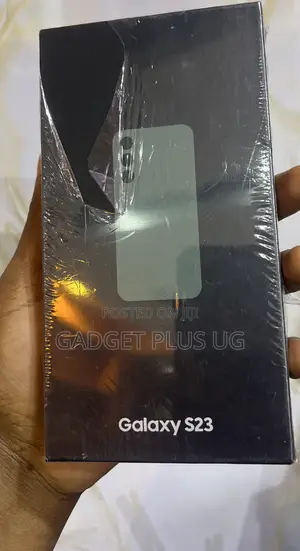 Photo - New Samsung Galaxy S23 256 GB Green