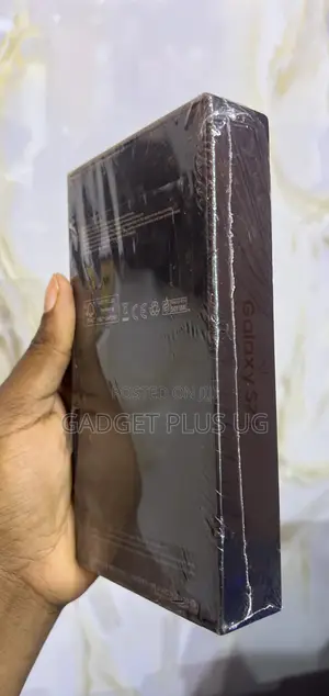 New Samsung Galaxy S23 256 GB Green