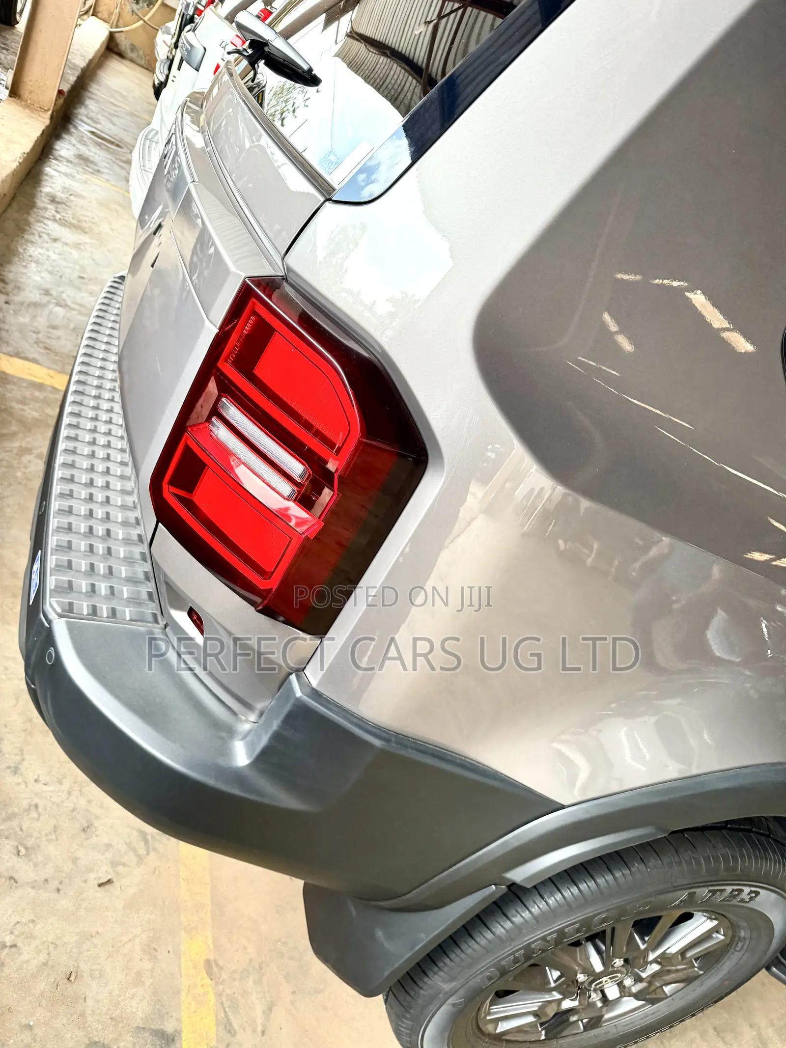Toyota Land Cruiser Prado 2024 Gray