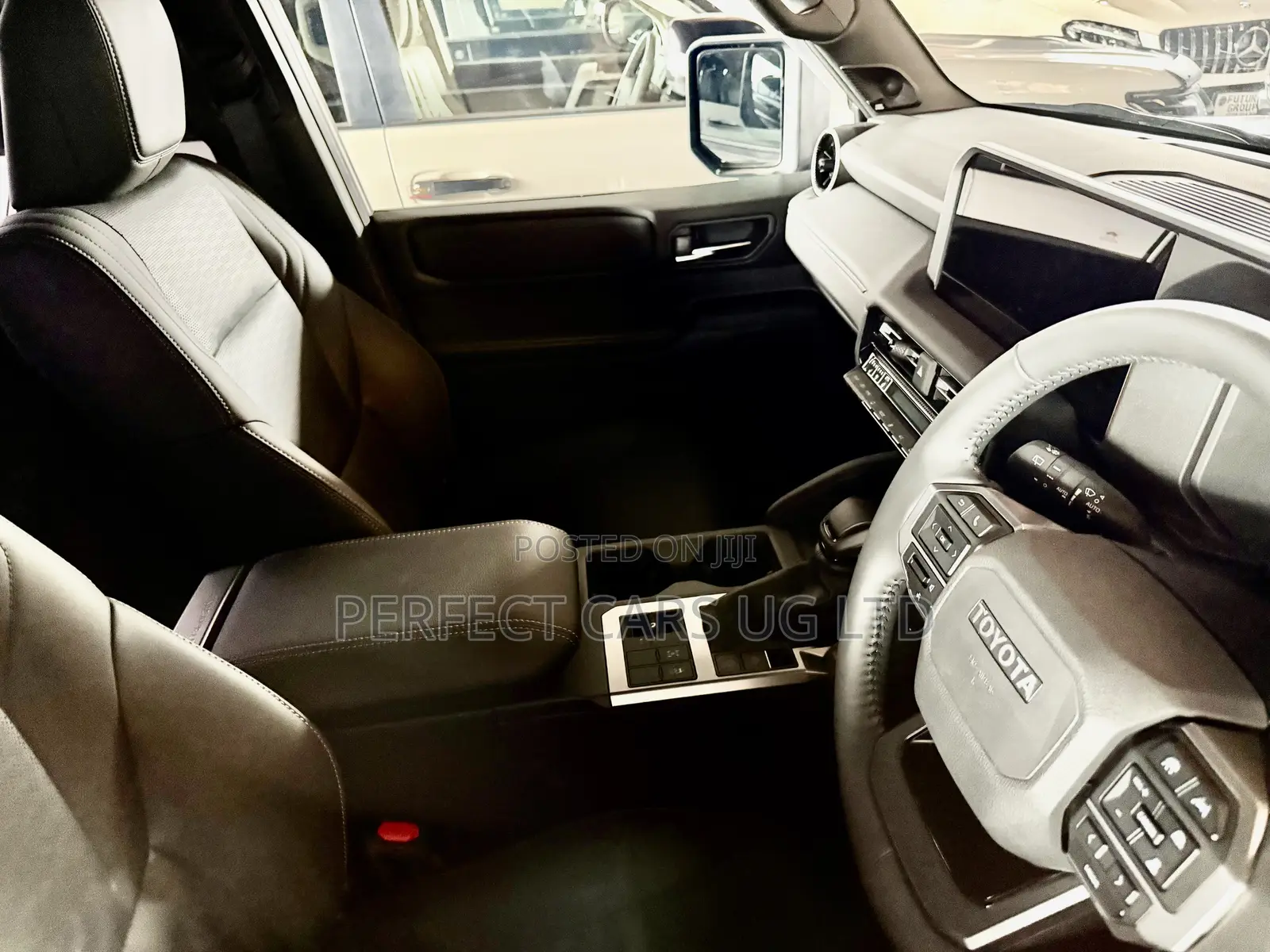 Toyota Land Cruiser Prado 2024 Gray