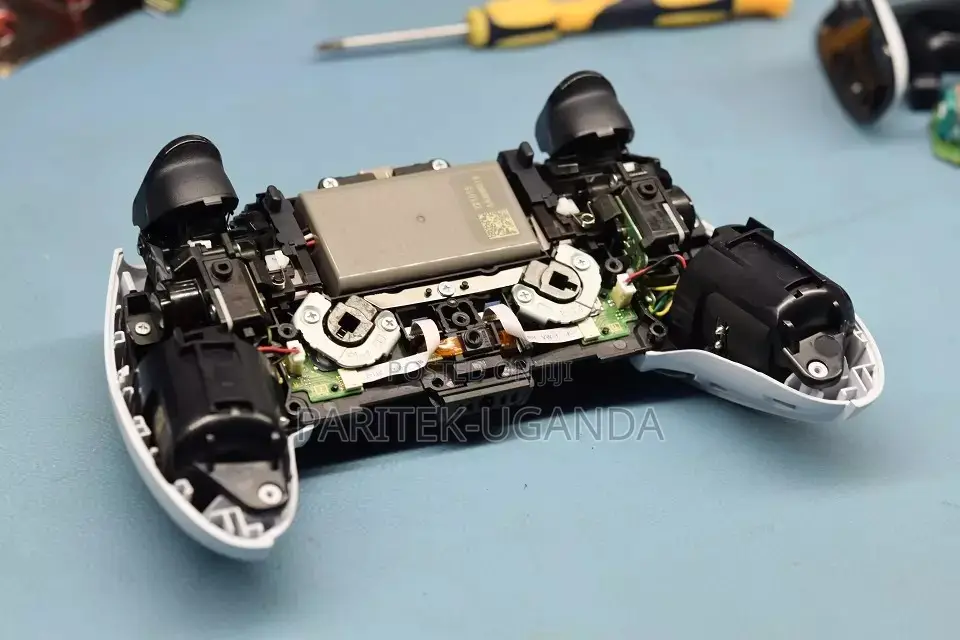Repairing Ps5 Controllers