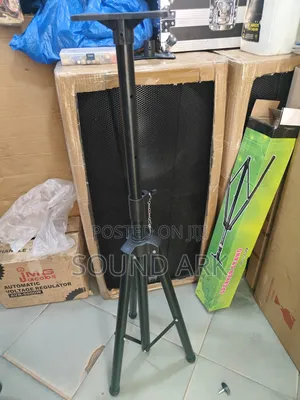 Speaker Stand