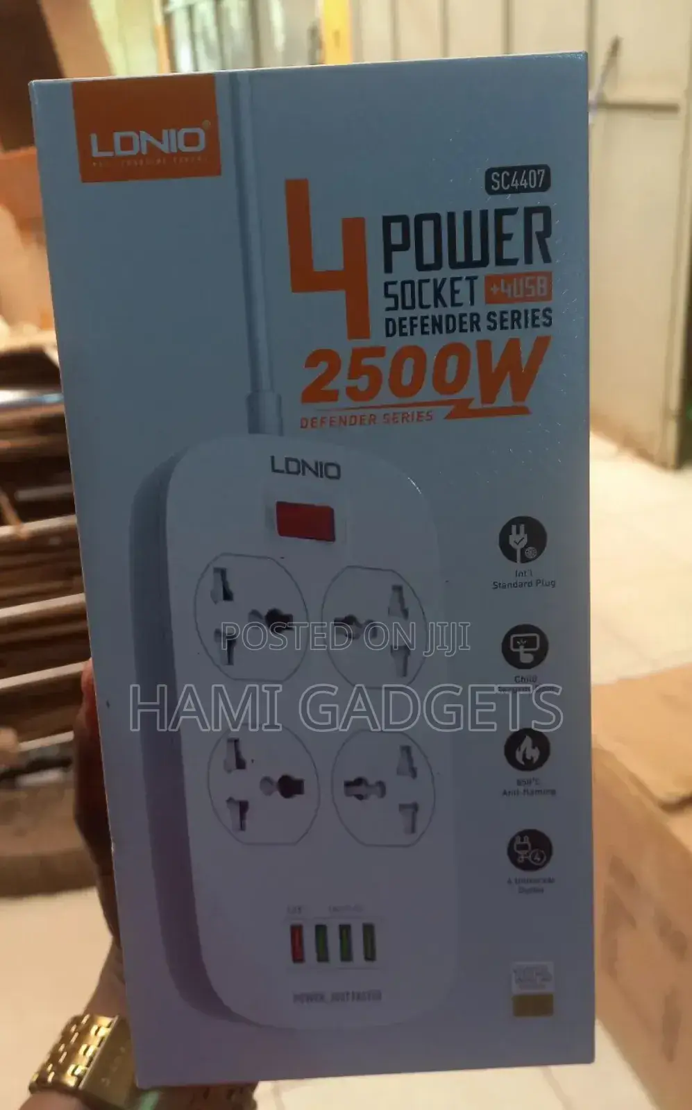 4way Power Socket and 4 Usb Port