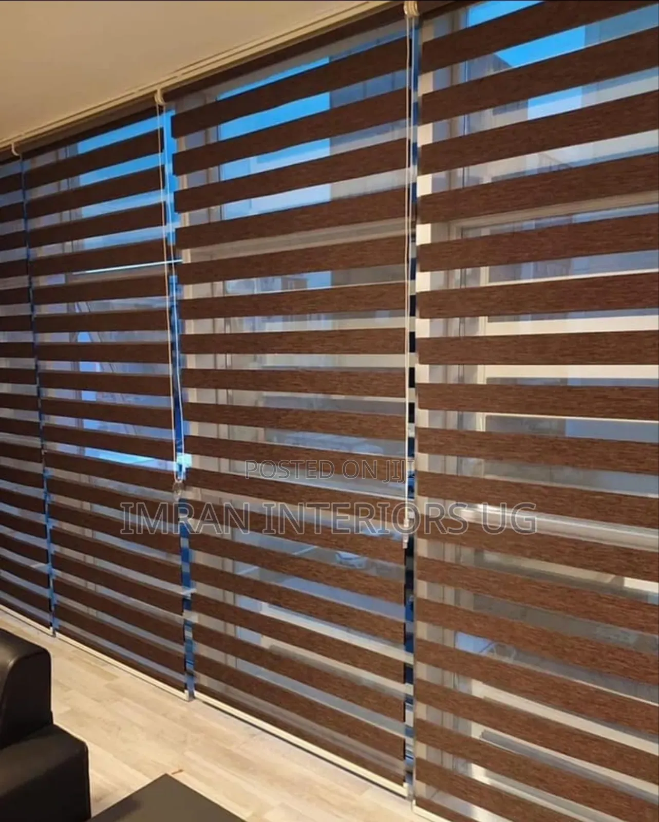 Cheap Price and Corporate in Fashion Window Blinds.
