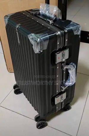 Unbreakable Aluminum Vip Travel Suitcase - Small Size