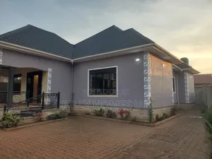 4bdrm Bungalow in Seeta-Namuganga for sale