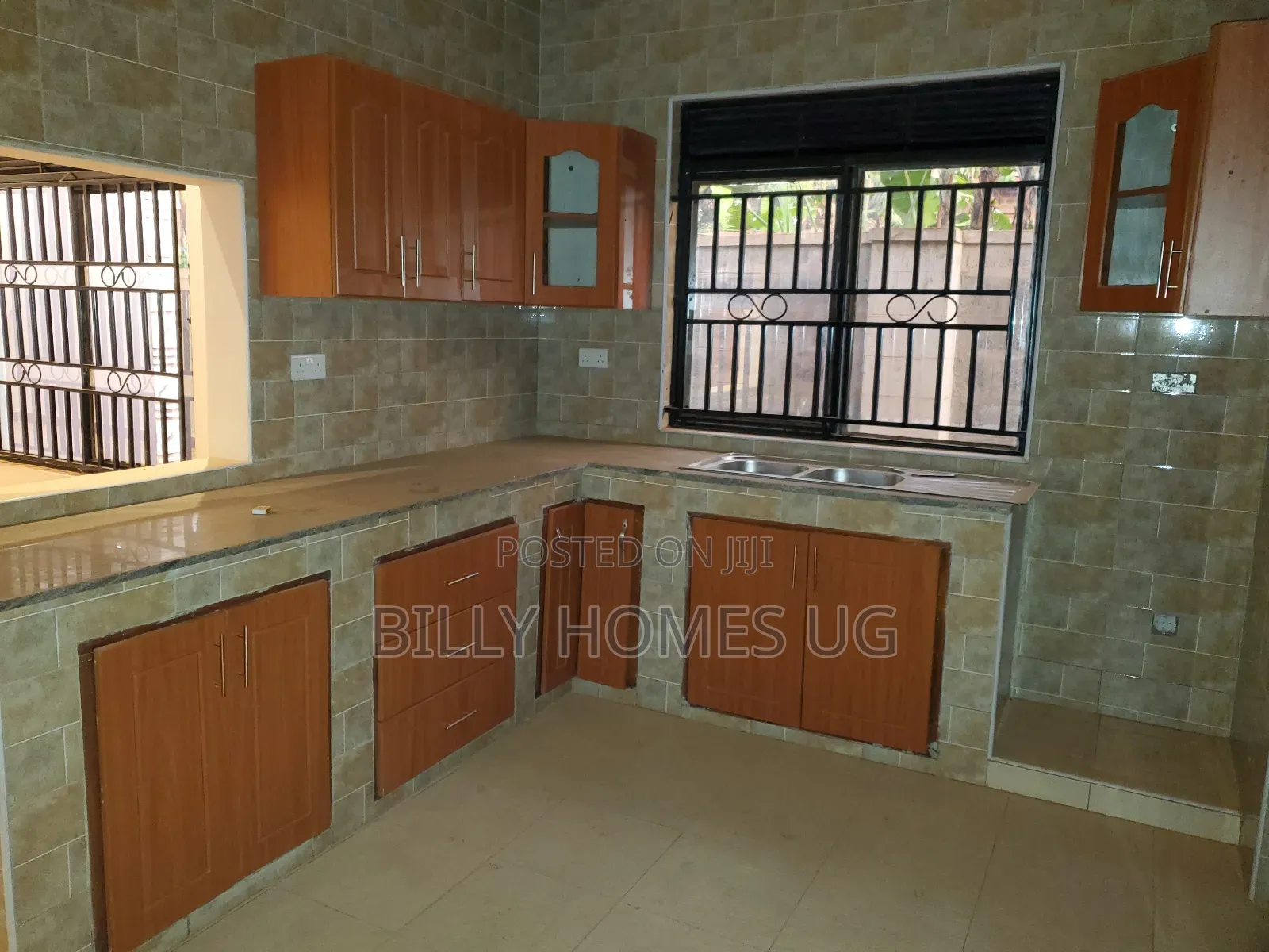 4bdrm Bungalow in Seeta-Namuganga for sale