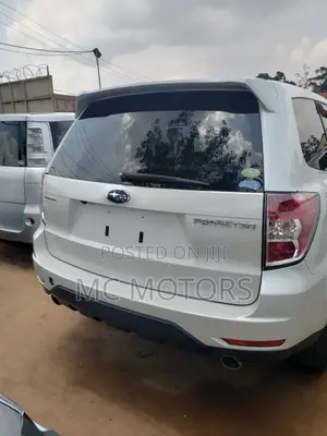 Subaru Forester 2.0D X 2012 White