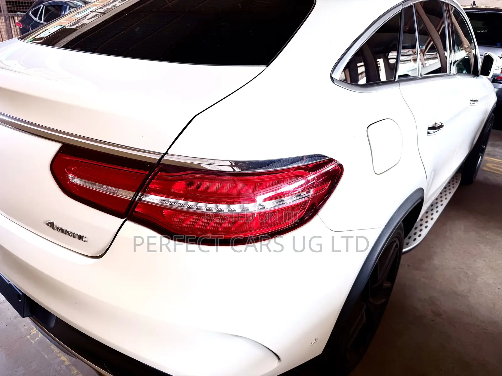 Mercedes-Benz GLE-Class GLE 350d 4MATIC 2017 Off white