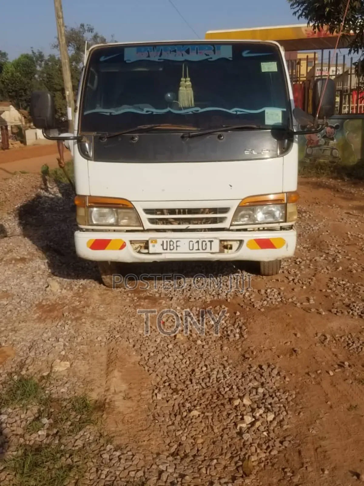 Elf Isuzu Dumper