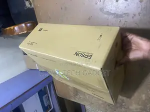 Photo - Eb-E01 Epson Projector