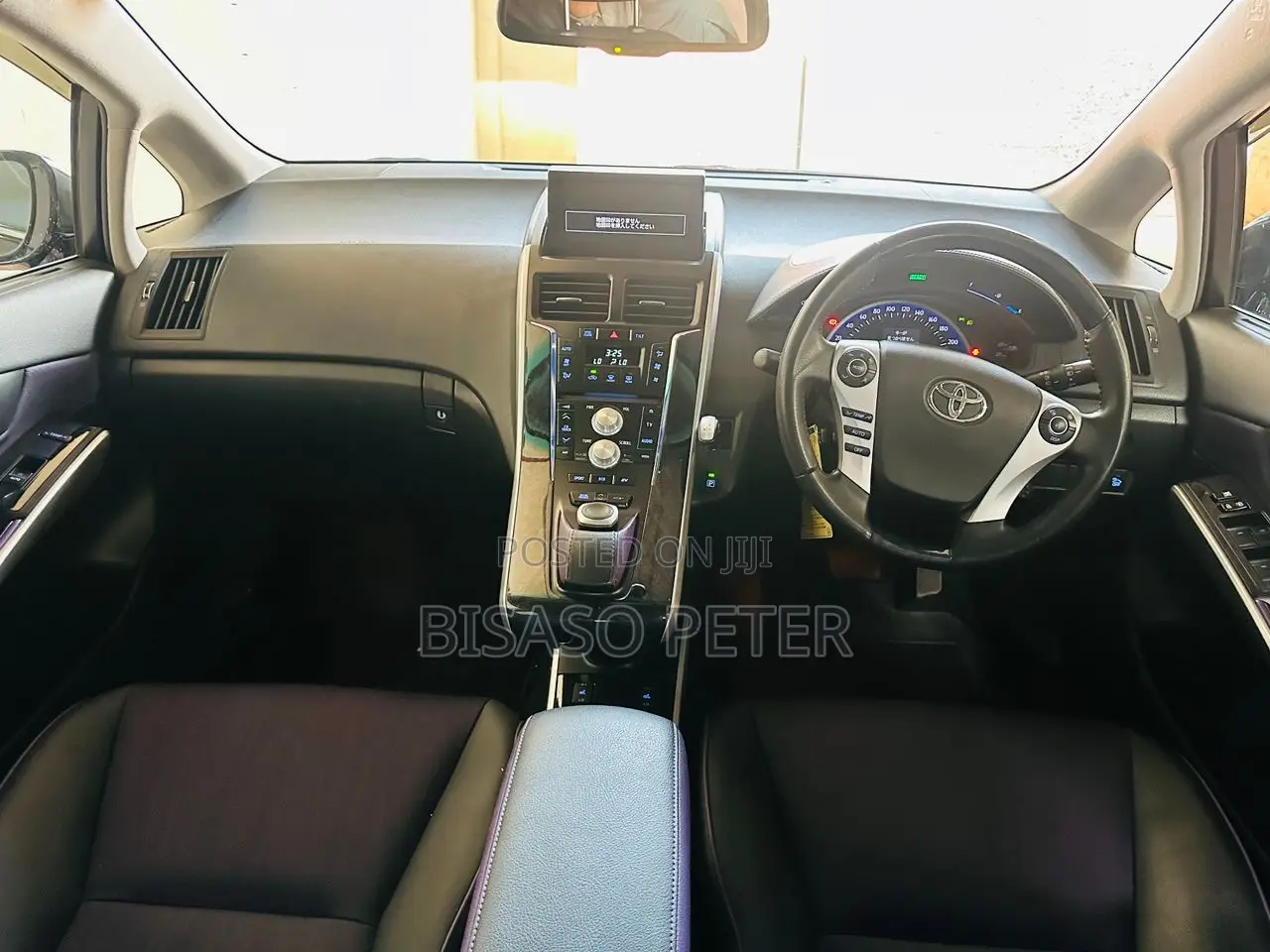Toyota Sai 2.4 Hybrid FWD 2017 Black