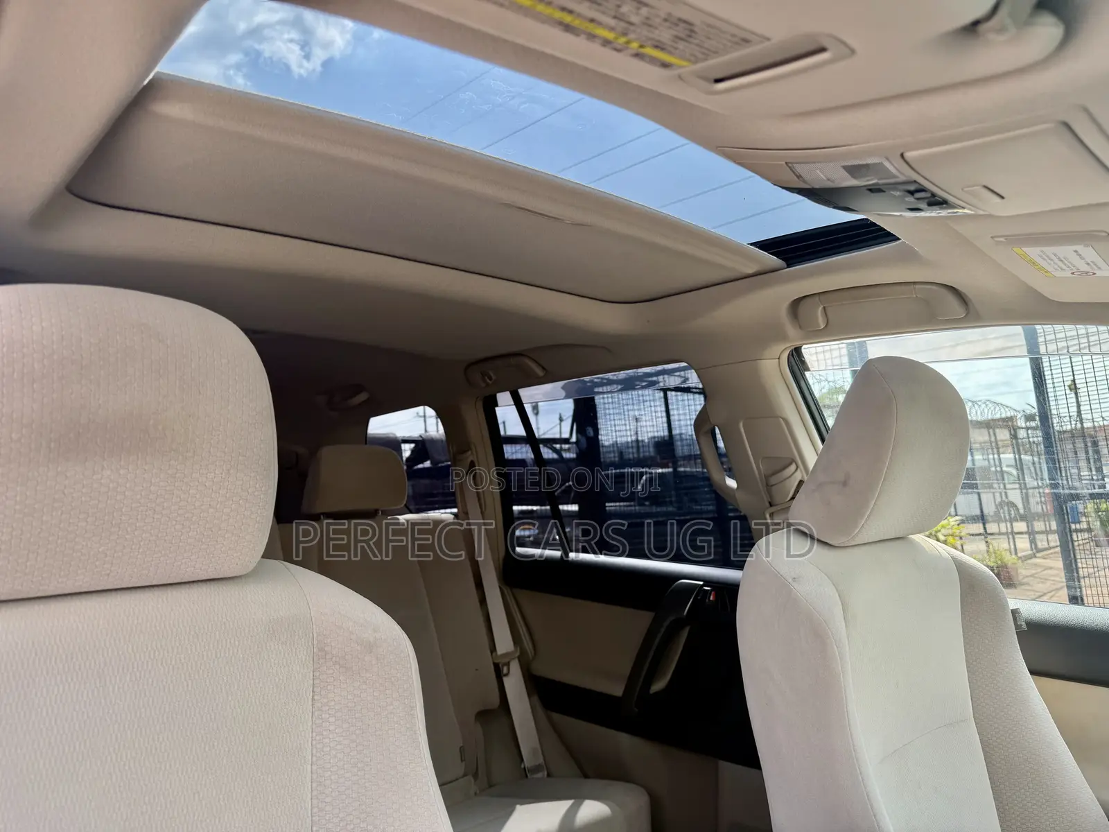 Toyota Land Cruiser Prado 2.7 i 2012 Black