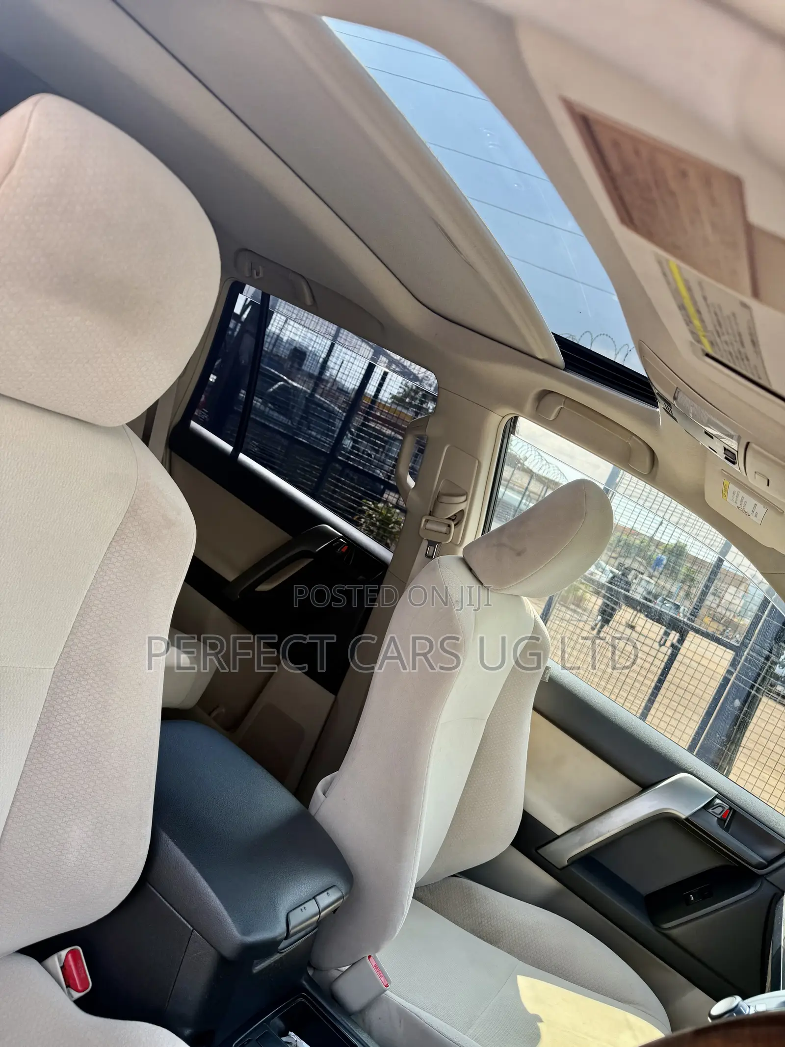 Toyota Land Cruiser Prado 2.7 i 2012 Black