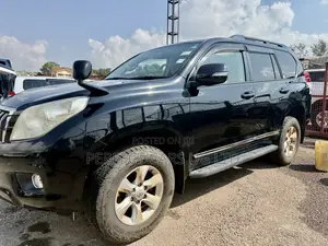 Toyota Land Cruiser Prado 2.7 i 2012 Black