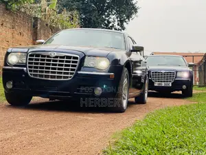 Photo - Chrysler 300C 2006 Blue