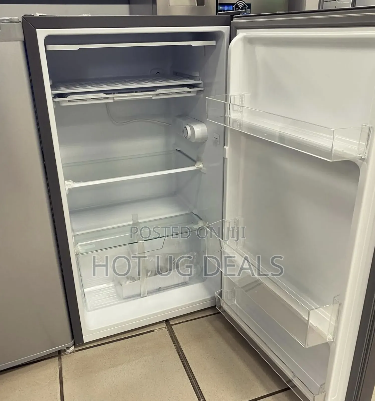 Hisense 120l Fridge, Single Door Bar Refrigerator – Silver