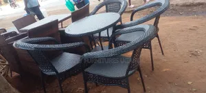 Photo - 4 Seats Rattan Dinning Table