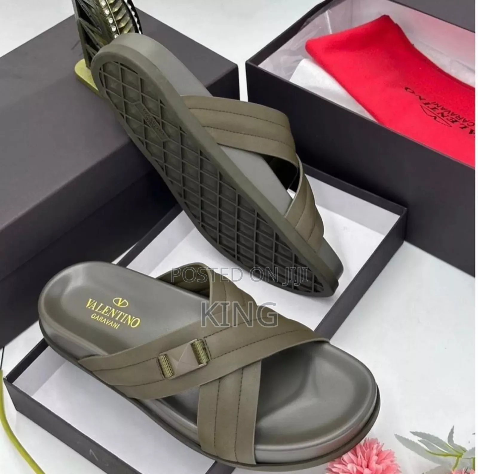 Vouched Sandals Core