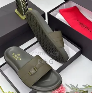 Photo - Realest Sandals Core