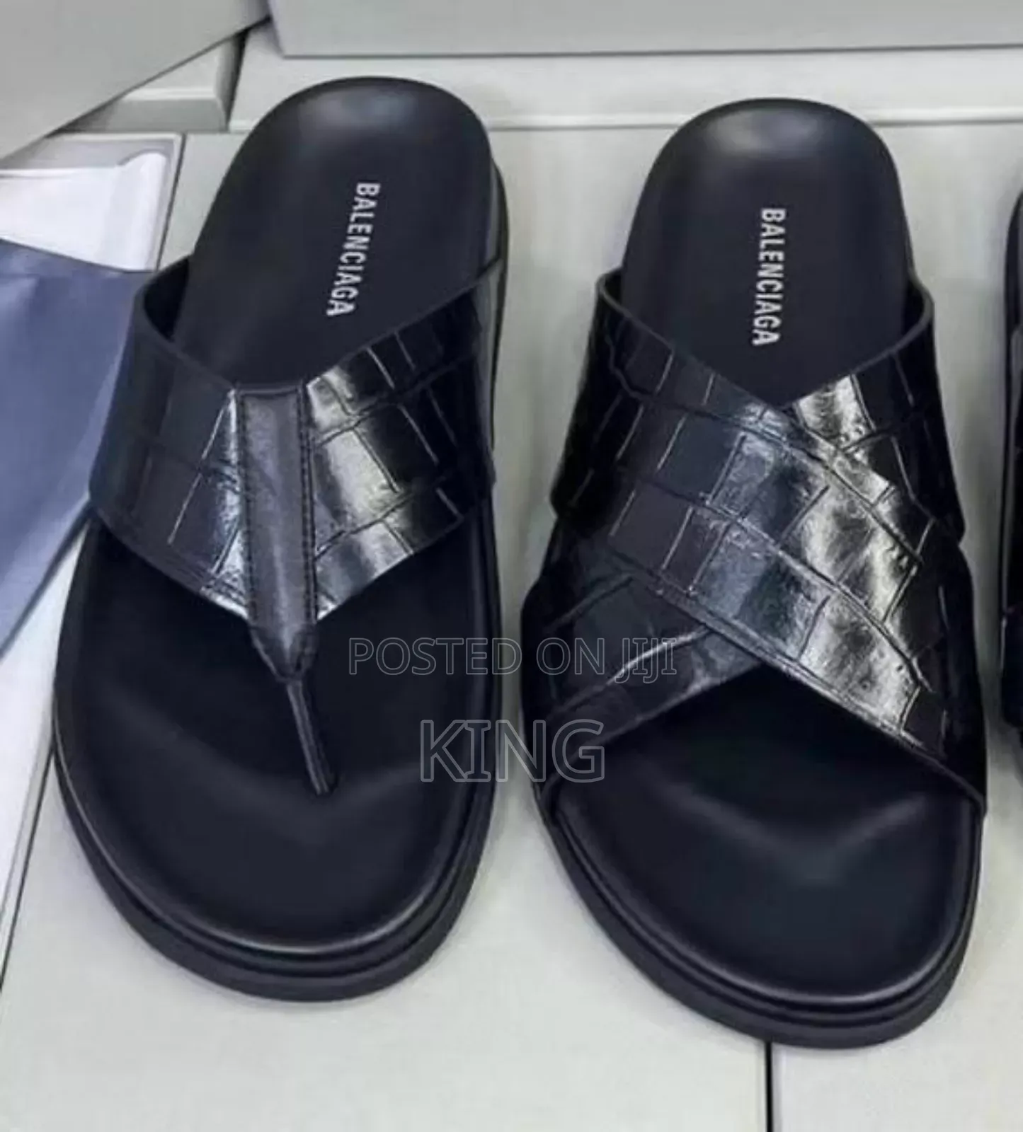 Attested Sandals Core