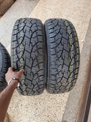 265/65r17 All Terrian Tires for Hilux Vigo.