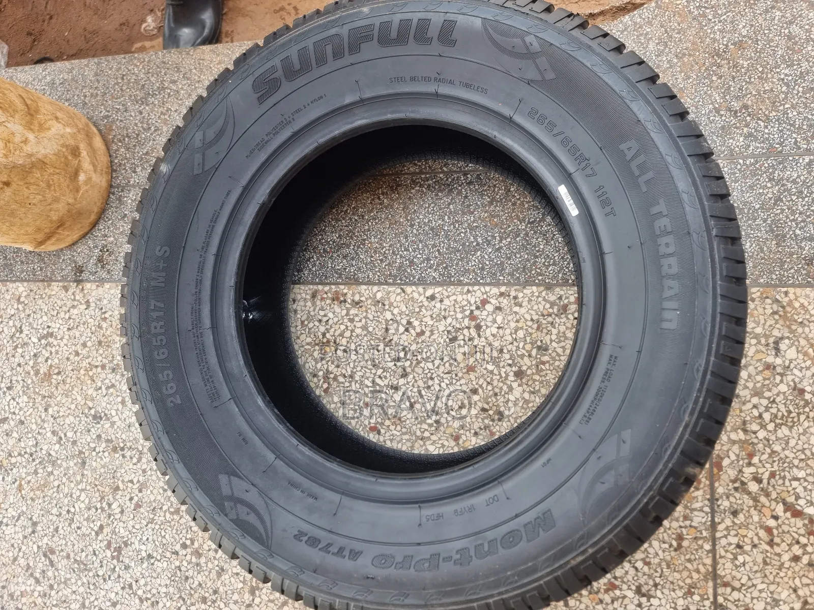 265/65r17 All Terrian Tires for Hilux Vigo.