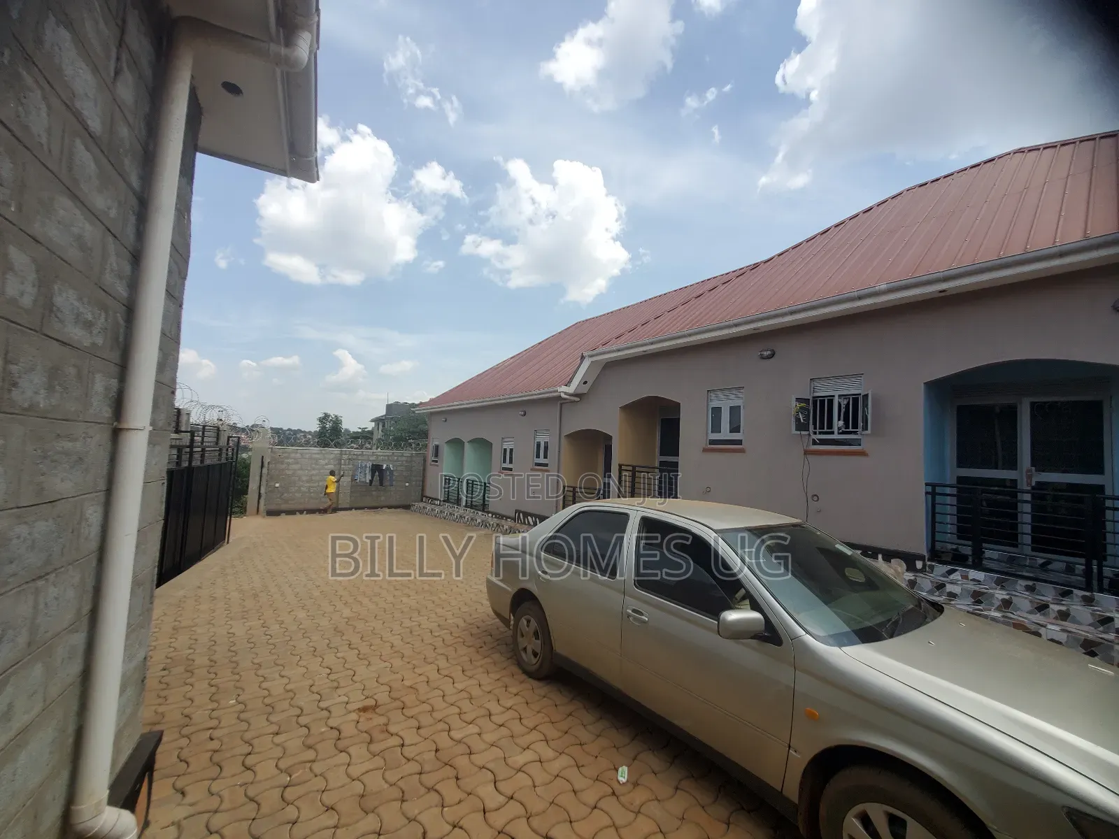 1bdrm Apartment in Kira for sale