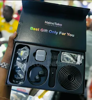 Haino Teko Smart Watch With Wireless Charger and Men's Belt