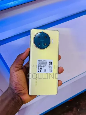 New Tecno Spark 20 Pro Plus 256 GB Gold