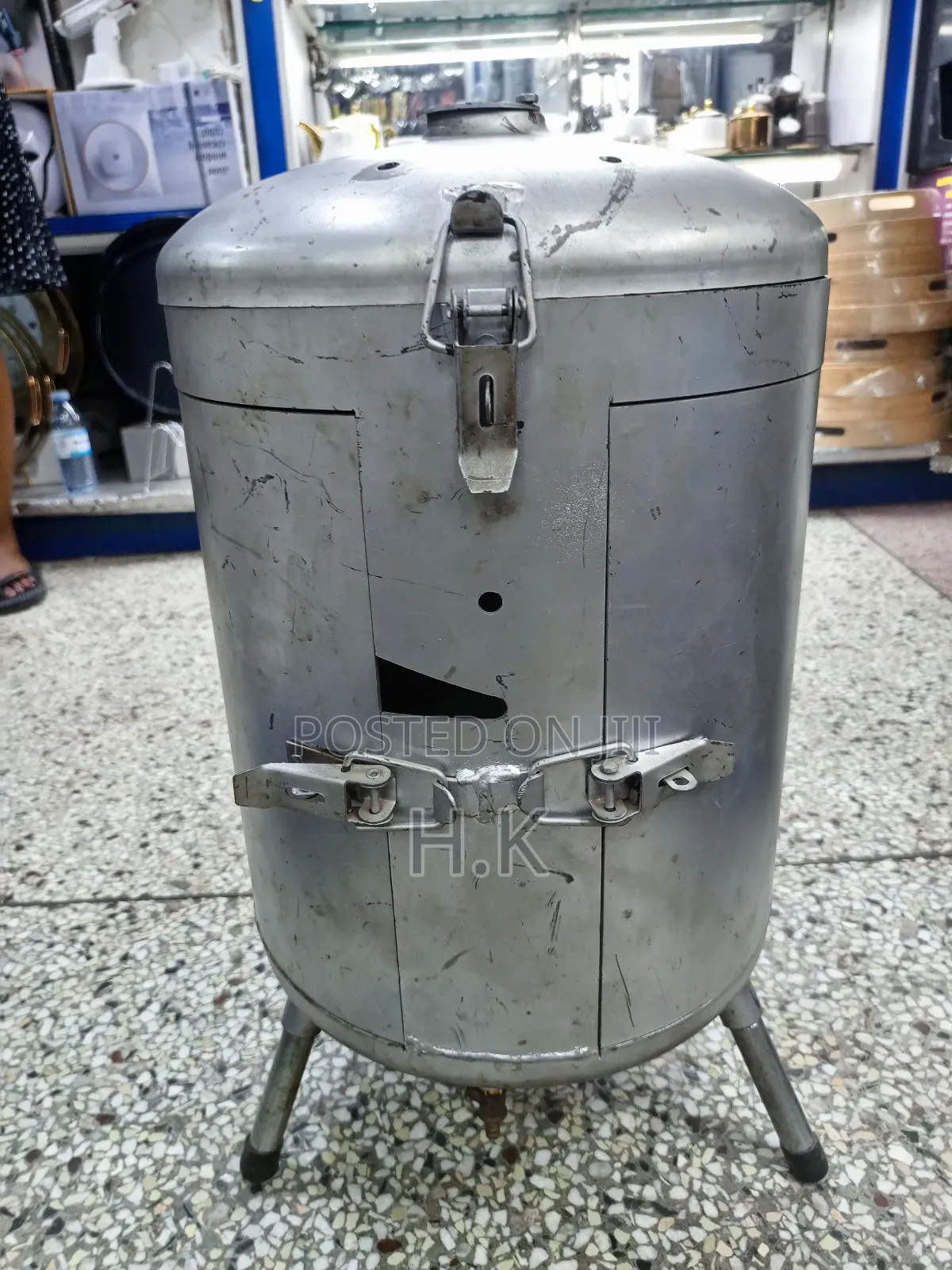 Charcoal Barbecue Grill.