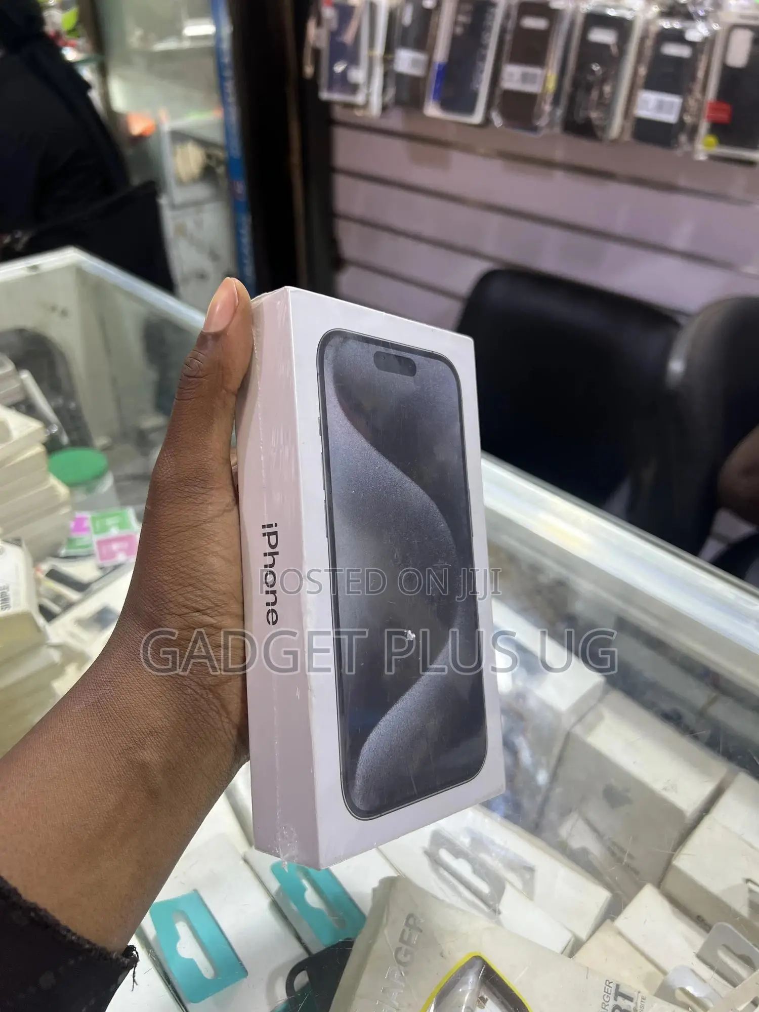 New Apple iPhone 15 Pro Max 256 GB Black