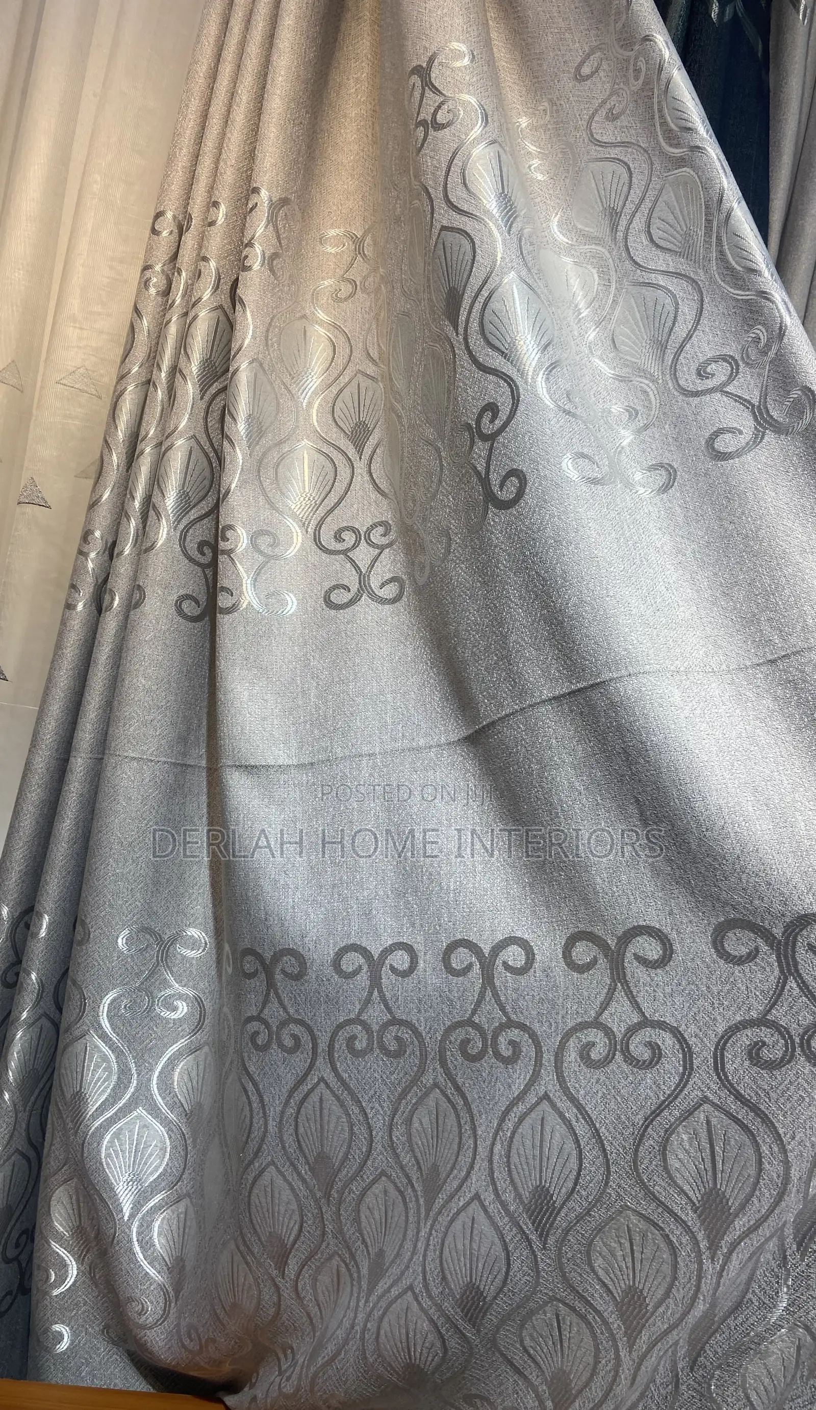QUALITY CURTAINS in Creamper Ready Meter