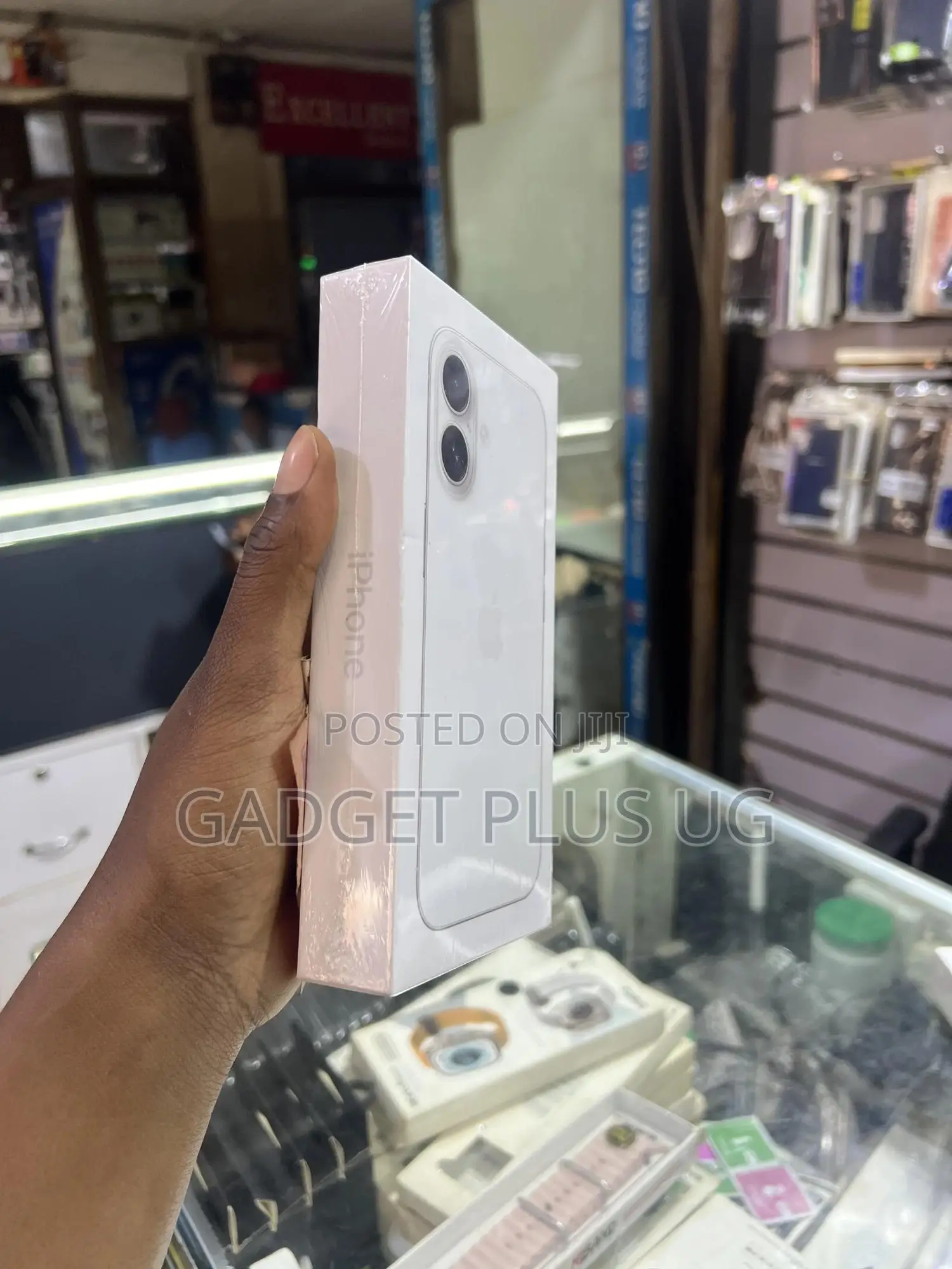 New Apple iPhone 16 128 GB White