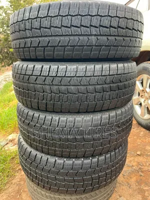 Photo - It's Dunlop 215 65 R16 Japan Tires Very Gd  N Very Strong
