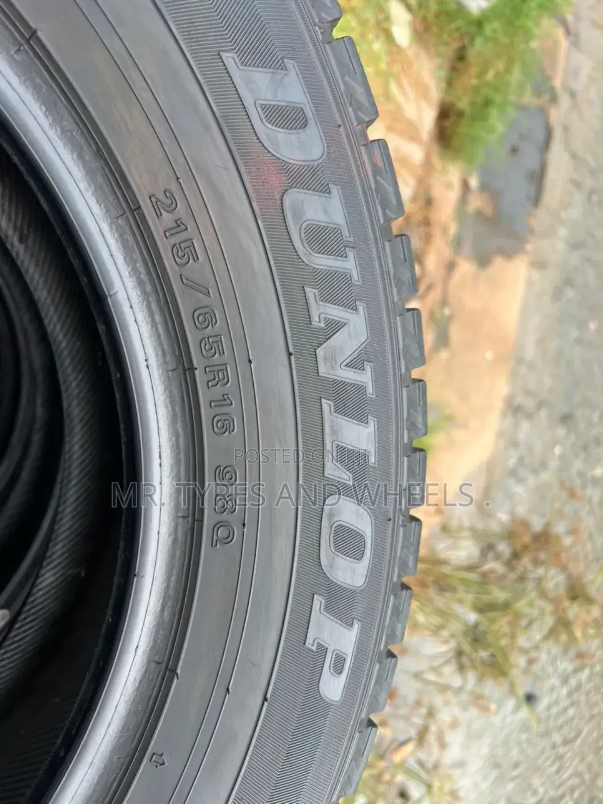It's Dunlop 215 65 R16 Japan Tires Very Gd  N Very Strong