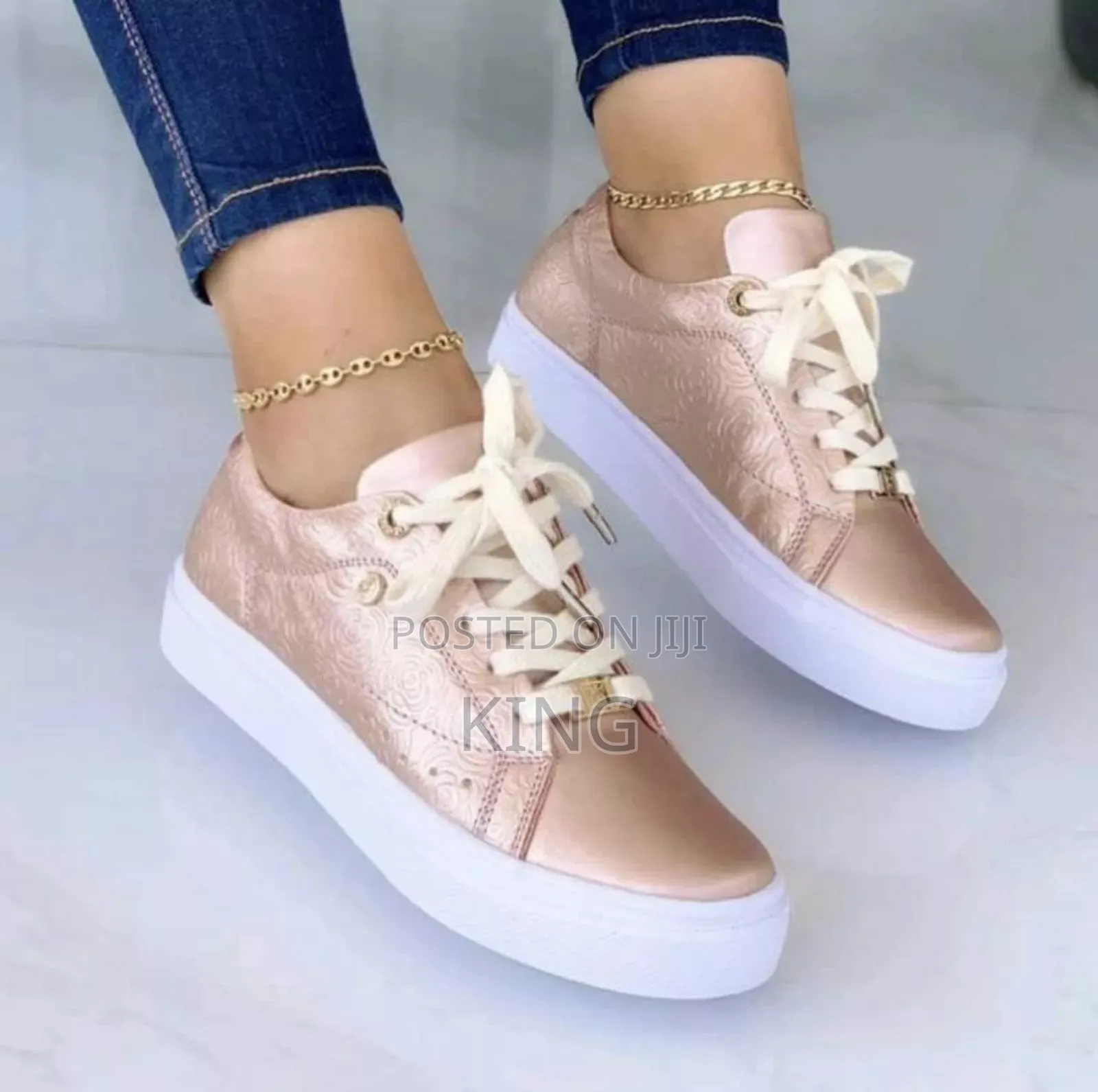 Elite Classic Sneakers