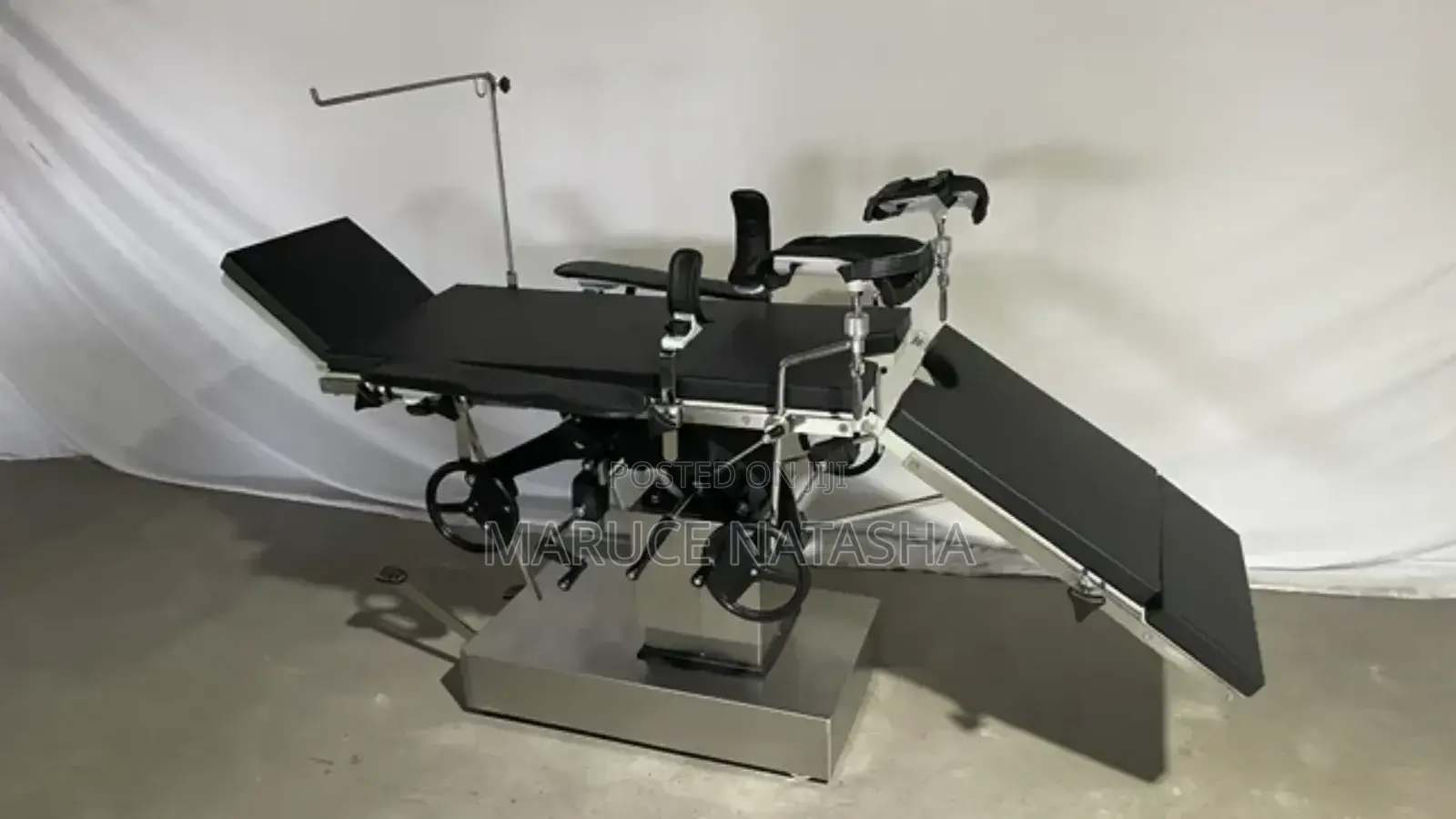 Quality Surgical Hydraulic Theatre Bed