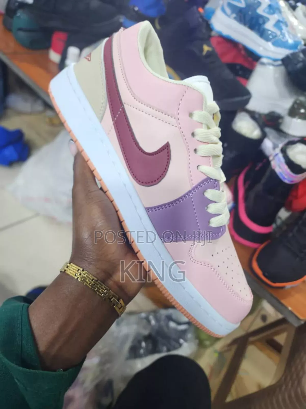 Nike Factual Sneakers