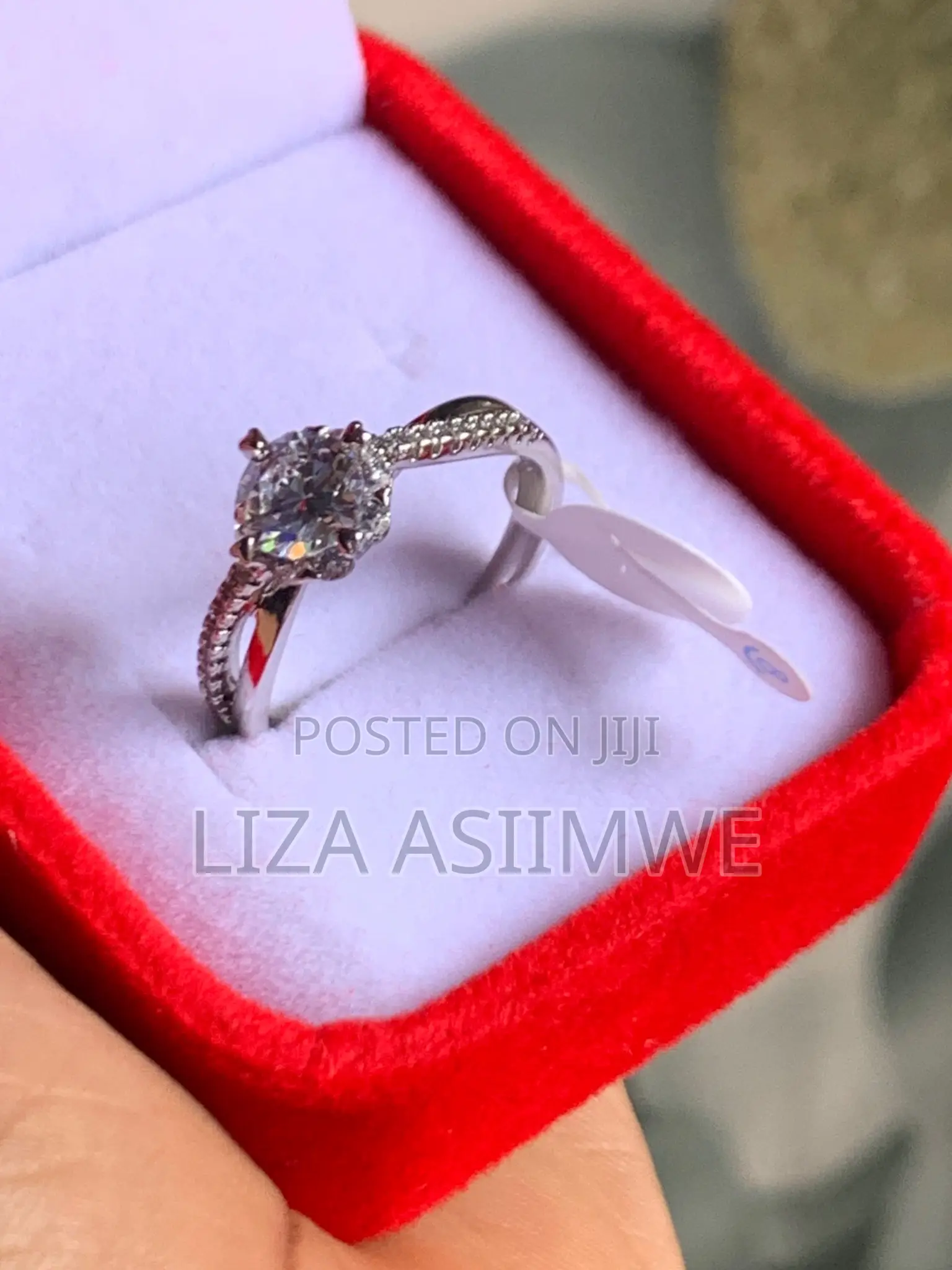 Round Cut Cross Design Engagement Ring (18) (8)