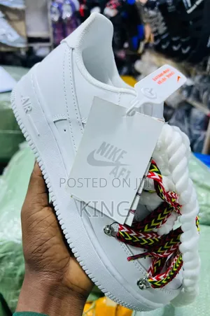 White Nike Original Sneakers