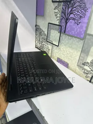 New Laptop Dell Vostro 1015 8GB Intel Core I7 HDD 500GB
