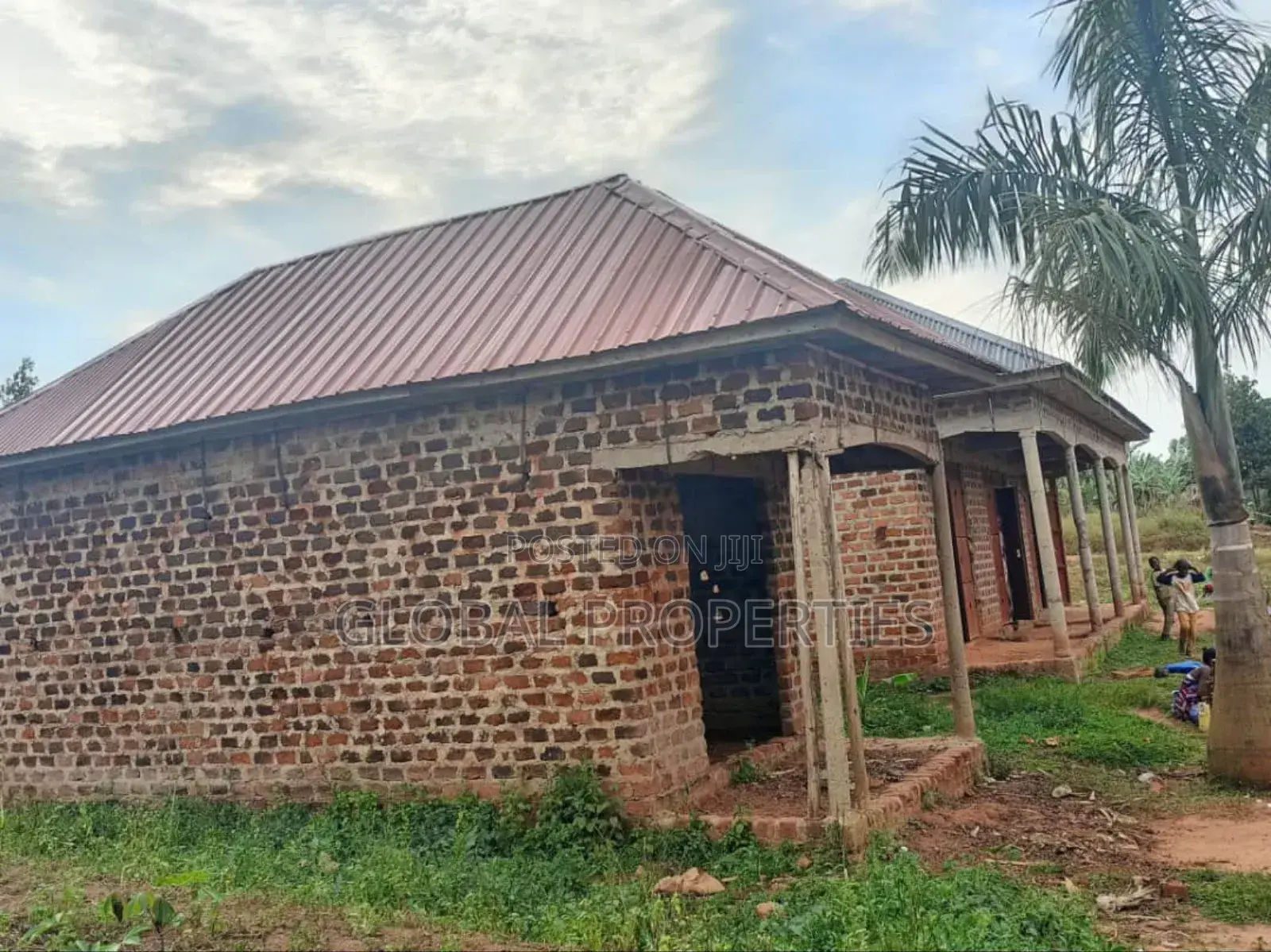 2bdrm Bungalow in Mende, Central Division for sale