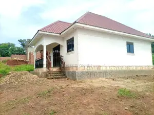 3bdrm Bungalow in Bukerere Estate, Central Division for sale