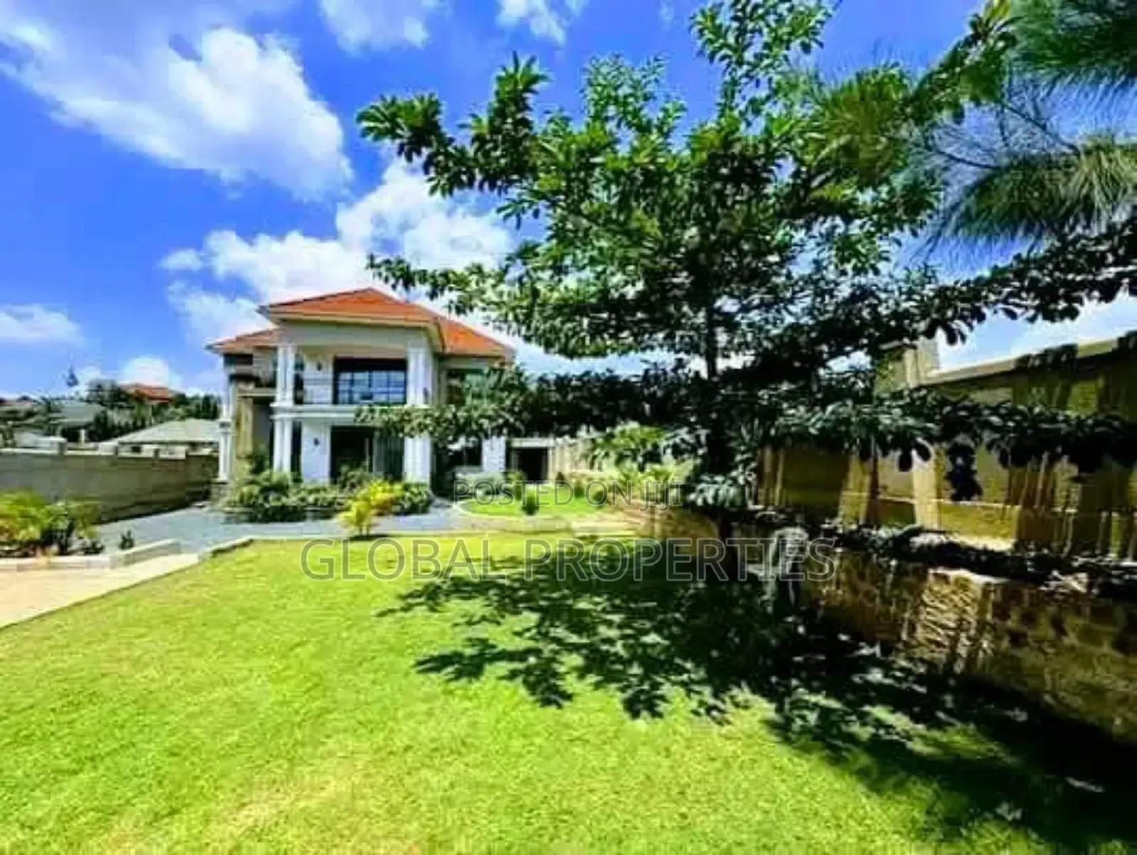4bdrm Apartment in Bulindo Estate, Central Division for sale