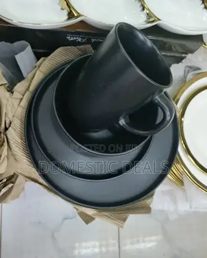24 Pieces Black Dinner Set