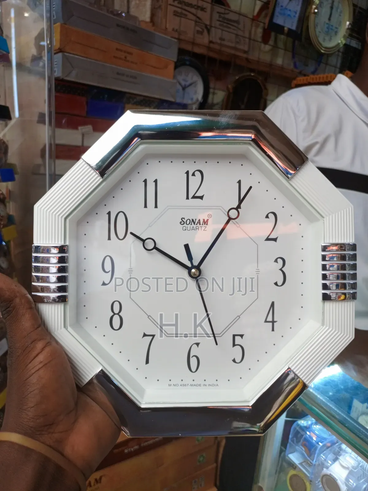 Sonam Quartz Analog Wall Clock 4567